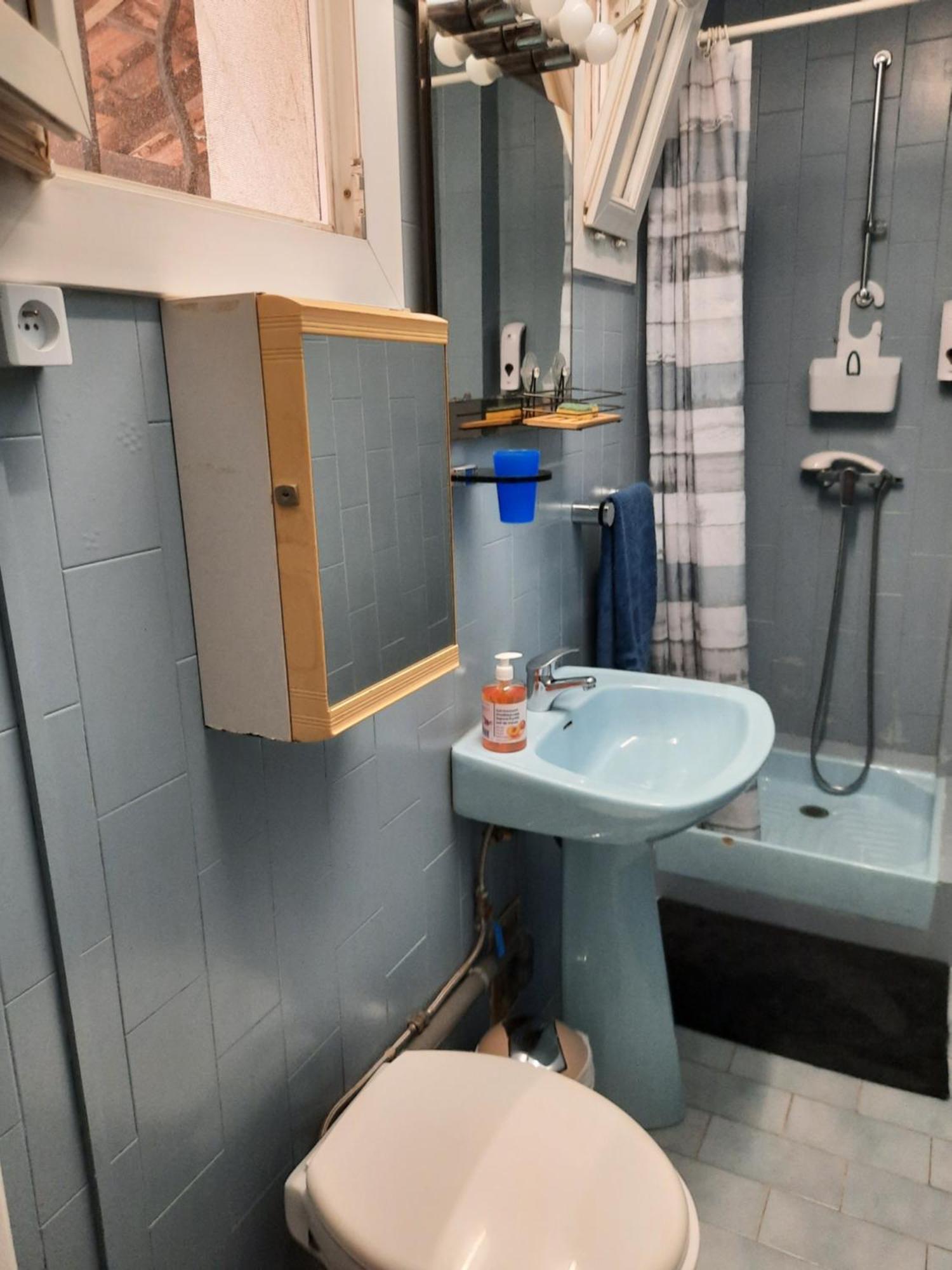 Chambre Solo Toulon Ouest Bagian luar foto
