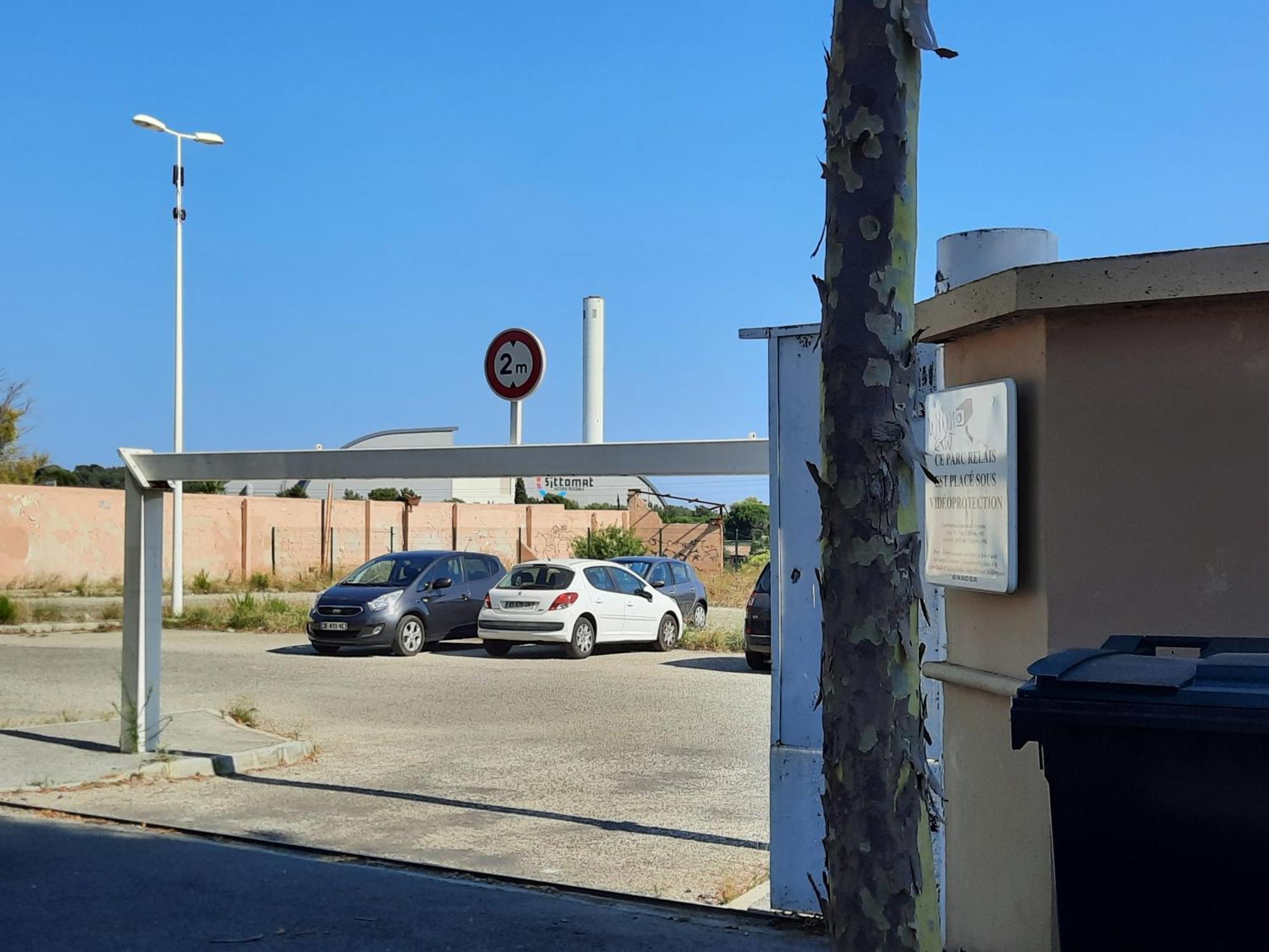 Chambre Solo Toulon Ouest Bagian luar foto